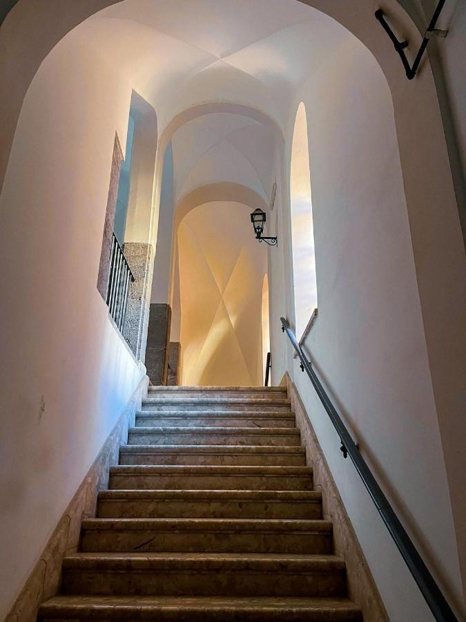 Chez Marie Napoli Apartment Екстериор снимка