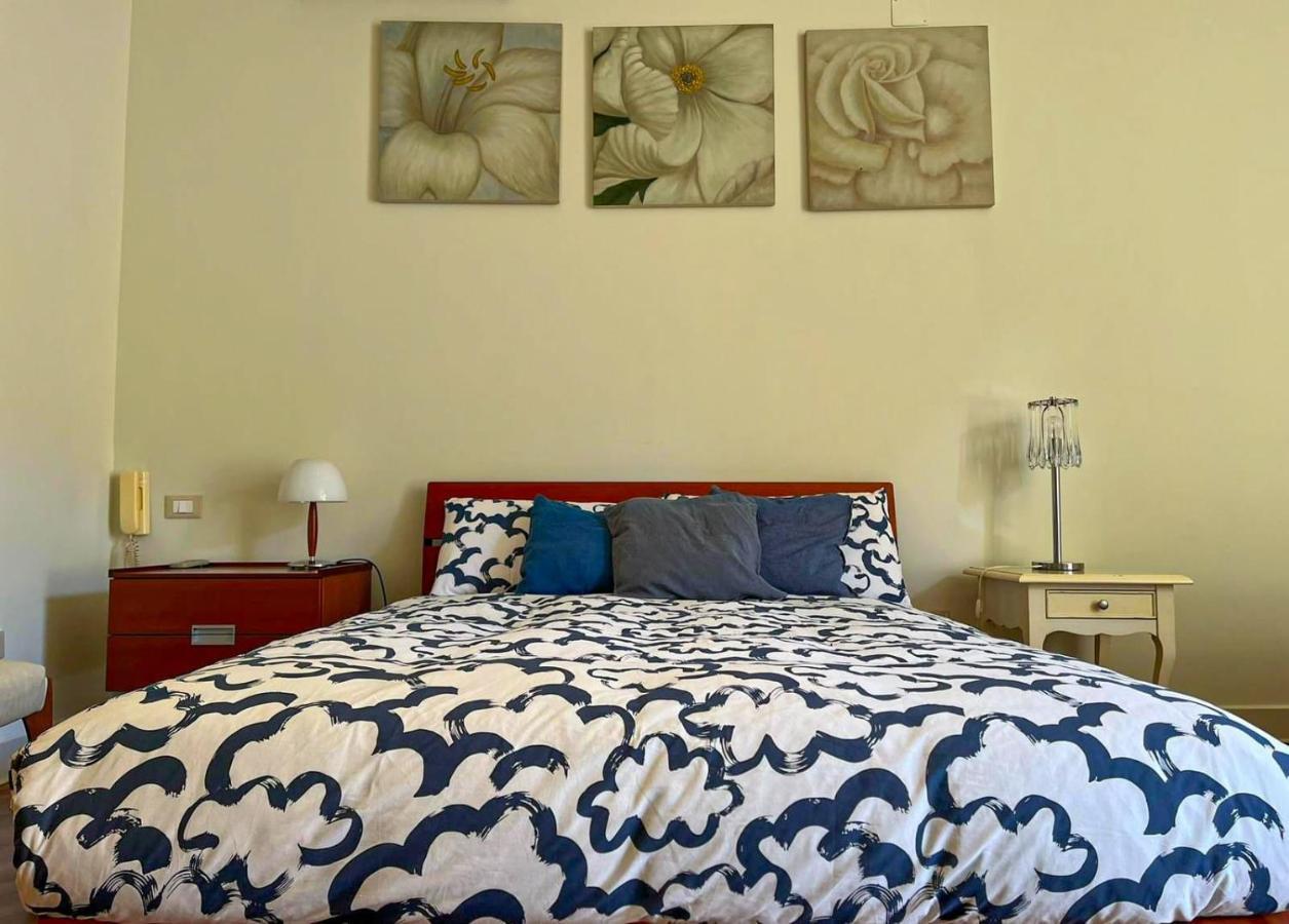 Chez Marie Napoli Apartment Екстериор снимка