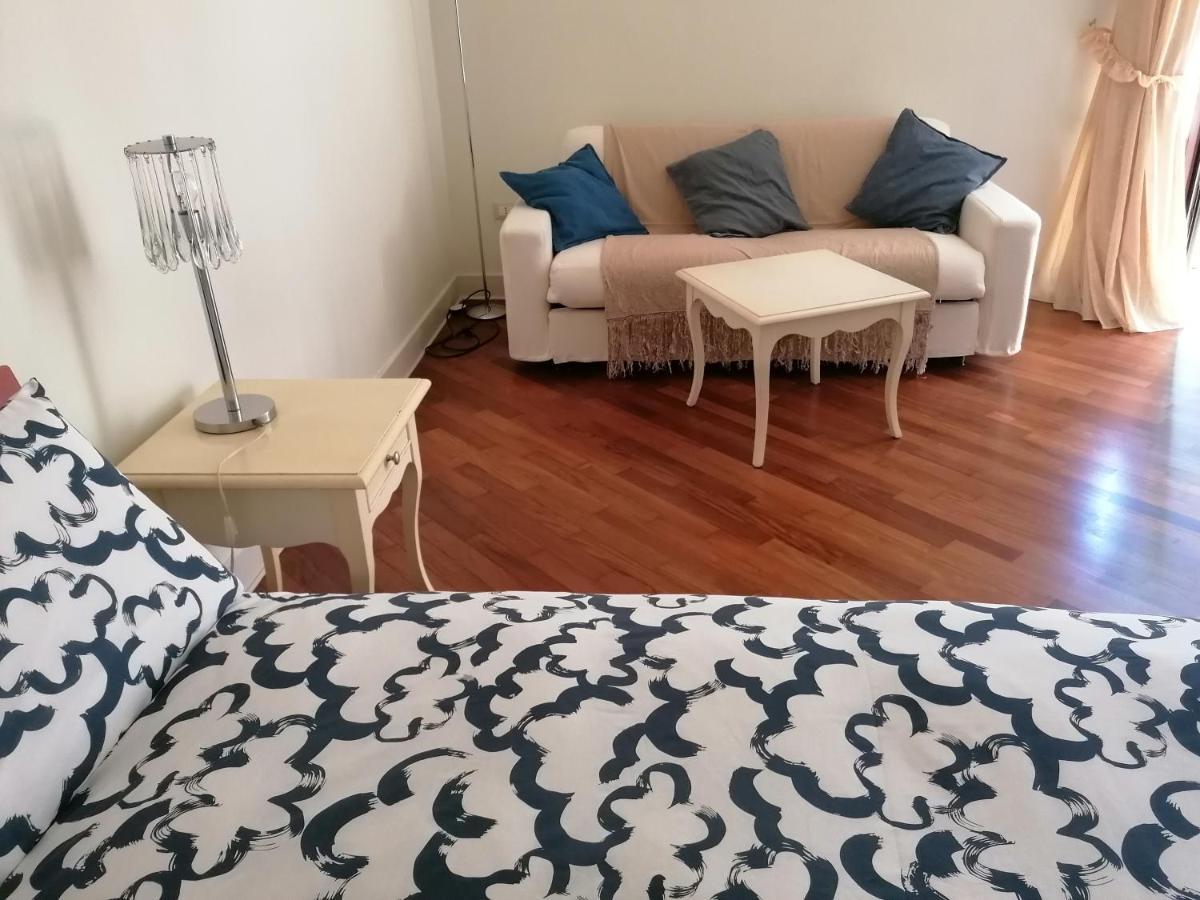 Chez Marie Napoli Apartment Екстериор снимка