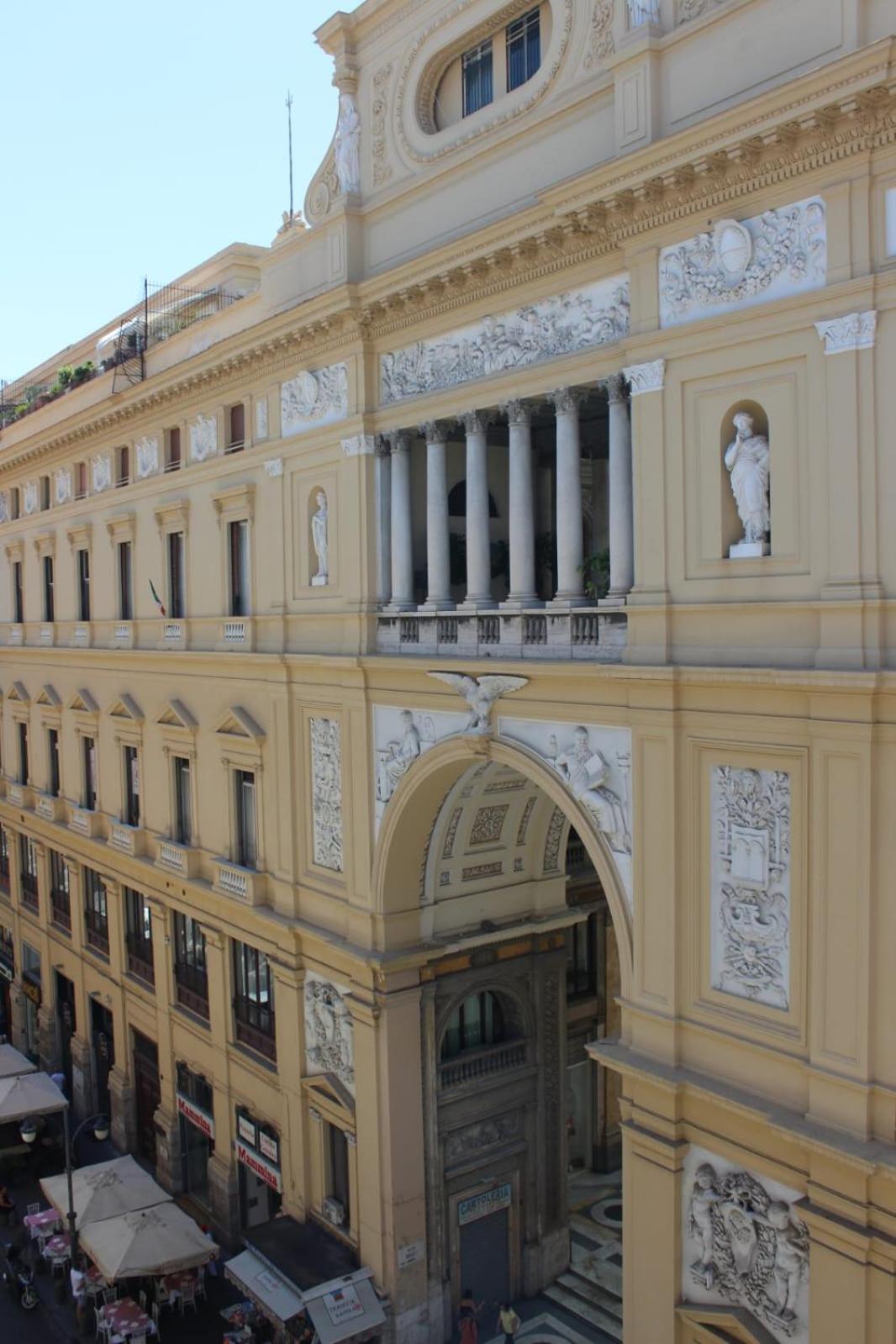 Chez Marie Napoli Apartment Стая снимка